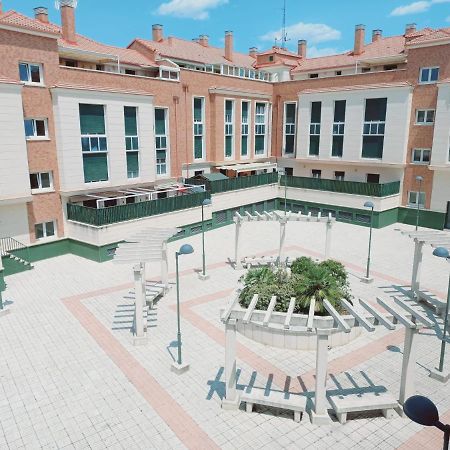 Apartament Apartamento Para 5 Personas Con Garaje A 10 Minutos De Valladolid Zewnętrze zdjęcie